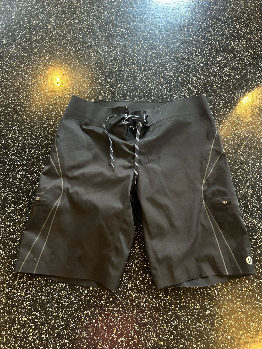 lululemon athletica Men's Black Board Shorts
